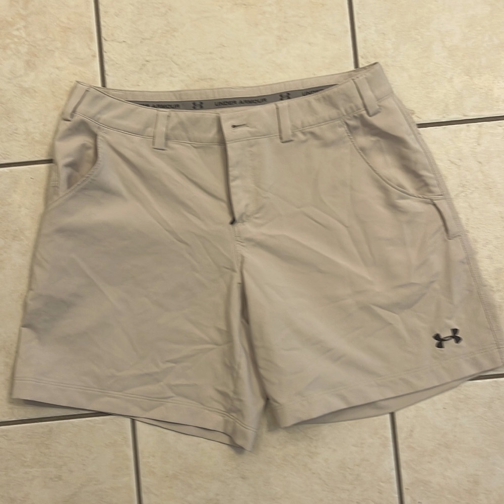 UA Golf shorts